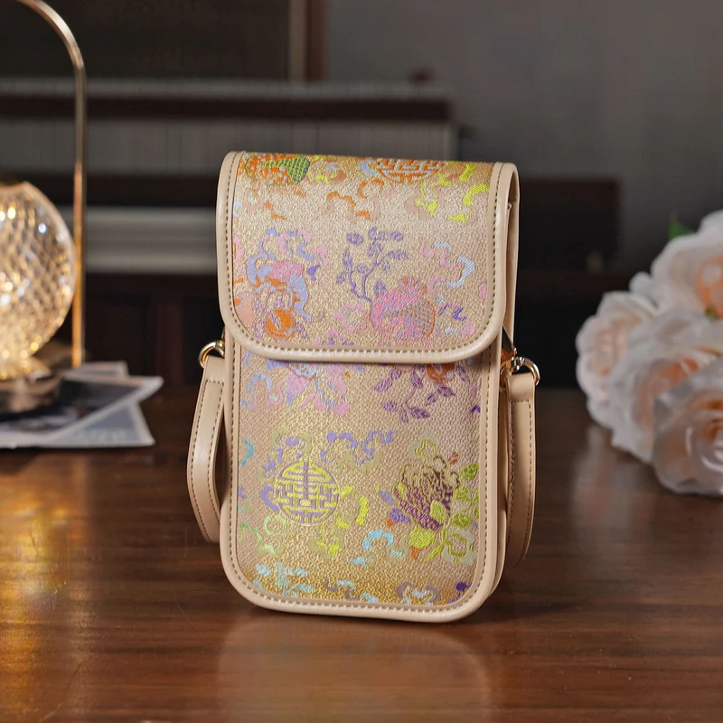 LA MAREY Signature Brokat Echtleder Handytasche, Kartenfach und 2 Innenfächer, 12 x 19 x 3 cm, Beige
