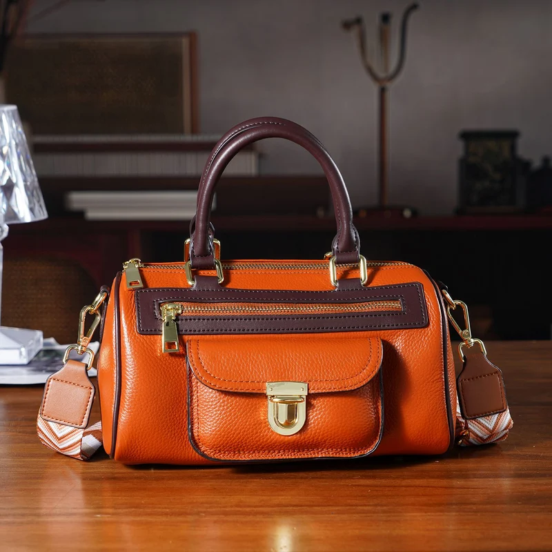 Echtleder-Duffle-Crossbody-Bag im Klassik-Design, 25,5x13x13,5 cm, Schwarz
