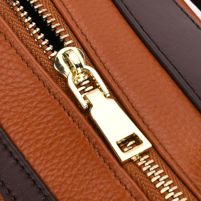 Echtleder-Duffle-Crossbody-Bag im Klassik-Design, 25,5x13x13,5 cm, Schwarz