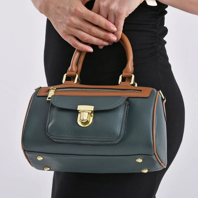 Echtleder-Duffle-Crossbody-Bag im Klassik-Design, 25,5x13x13,5 cm, Schwarz