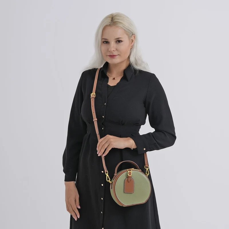 Echtleder Crossbody Tasche klassisches Design 11 x 8 x 16 cm oliv tan