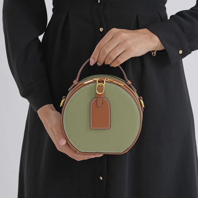 Echtleder Crossbody Tasche klassisches Design 11 x 8 x 16 cm oliv tan