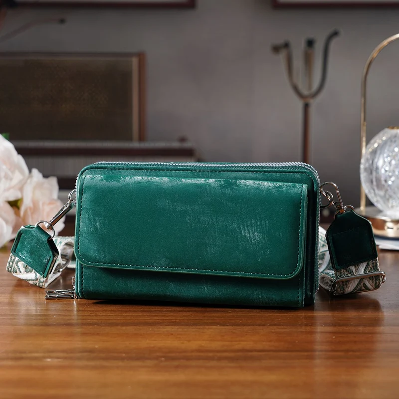 Crossbody-Tasche mit RFID-Schutz und Muster-Schulterriemen, 19x6x11 cm, Grün