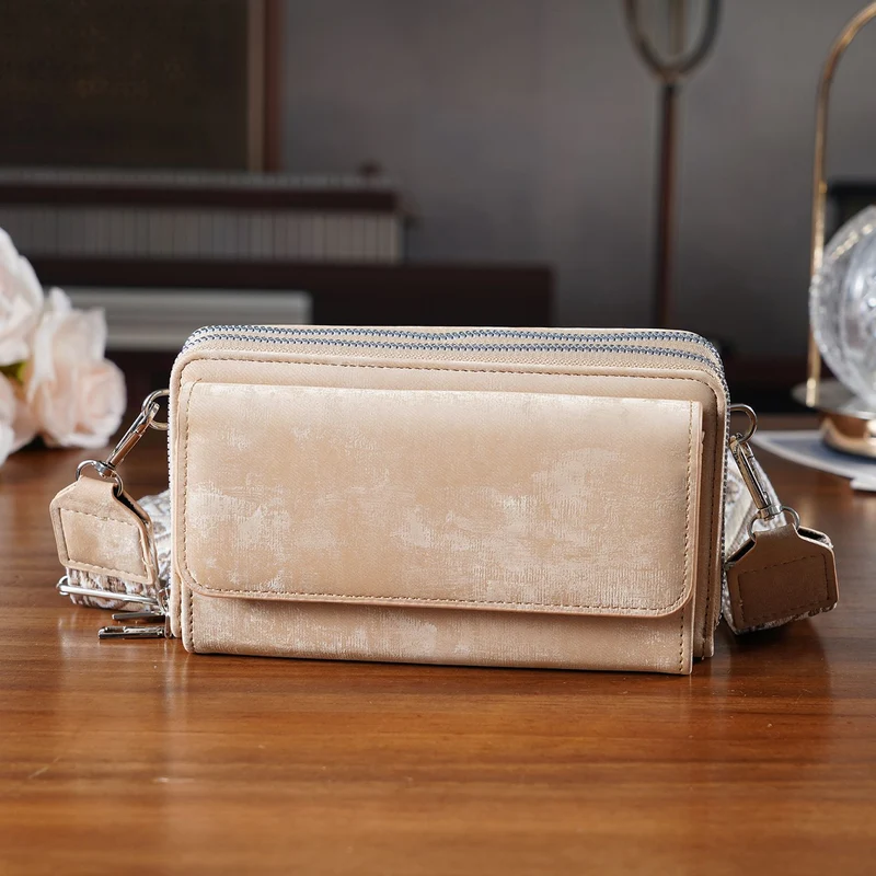 Crossbody-Tasche mit RFID-Schutz und Muster-Schulterriemen, 19x6x11 cm, Grün