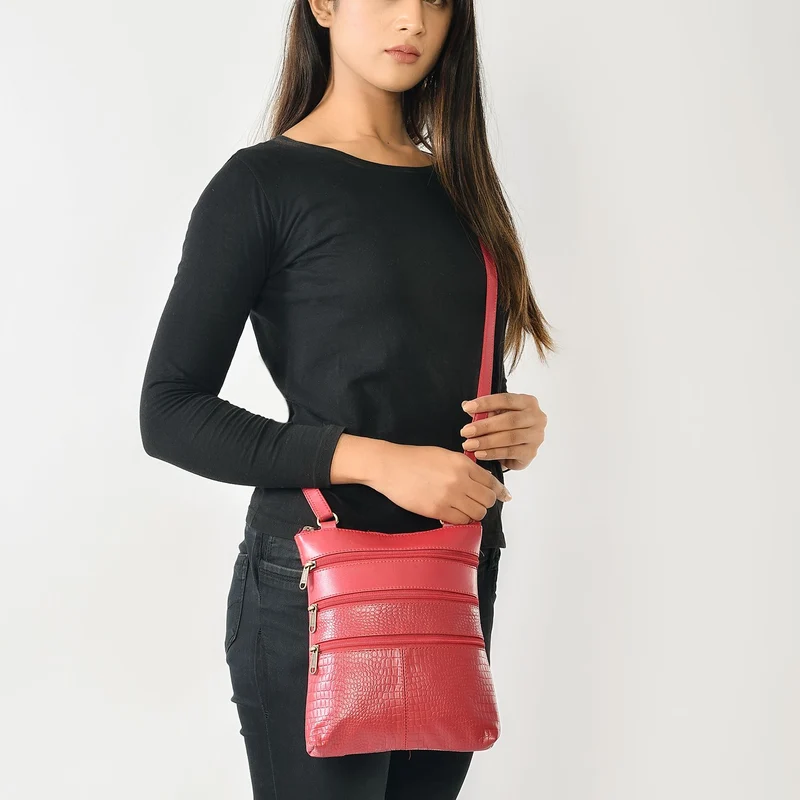 2-teiliges Reisetaschen-Set aus 100 % Echtleder, Croco-Prägung, (44 x 20 x 23 cm) und Umhängetasche (20 x 4 x 24 cm), Rot