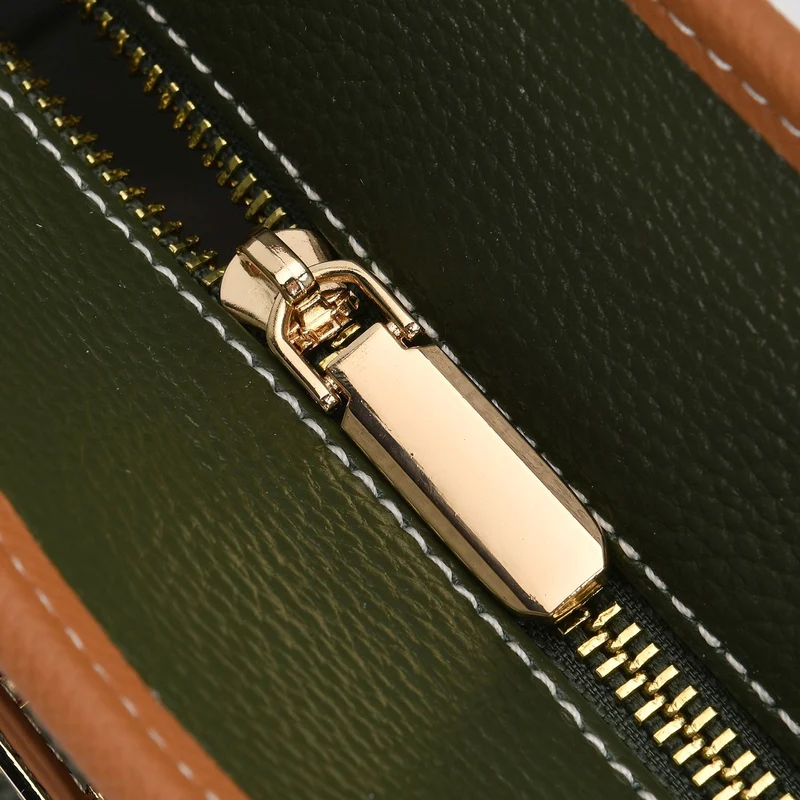 life-style:Genuine Leather Tote bag Color: Green with brown L:41*W:15*H:26cm ,Handle drop:22CM Wall: Genuine Leather Lining: Polyester Exterior:zipped-1, Interior: slip-1,zipped-1