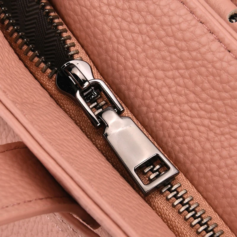 Echtleder-Crossbody-Bag im Trapez-Design, 32x12x19 cm, Pink