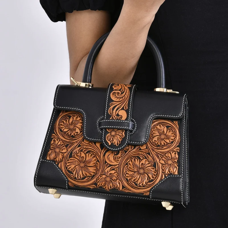 GRAND PELLE Elite Kollektion - Exklusive Handgravierte Leder-Satchelhandtasche mit Floralem Meisterwerk, Größe 23 x 16,5 x 9,5 cm, rot
