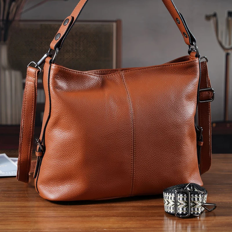 100% Echtleder-Crossbody-Tasche mit 3 Tragevarianten, 32x12x25 cm, Cognac