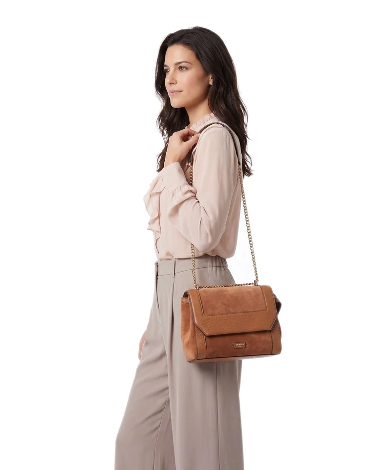 Lancel Ninon M Schultertasche camel