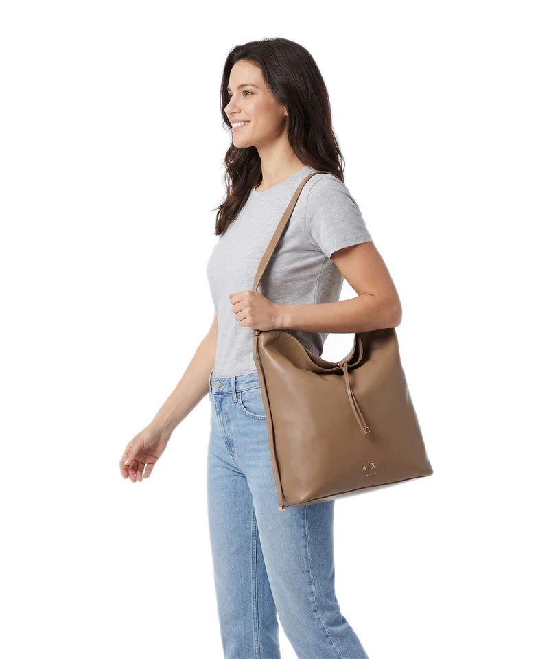 Armani Exchange Alice Beuteltasche marionette