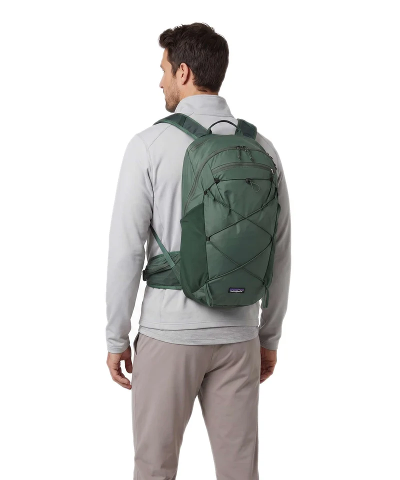 Patagonia Terravia 22 L Rucksack canopy green