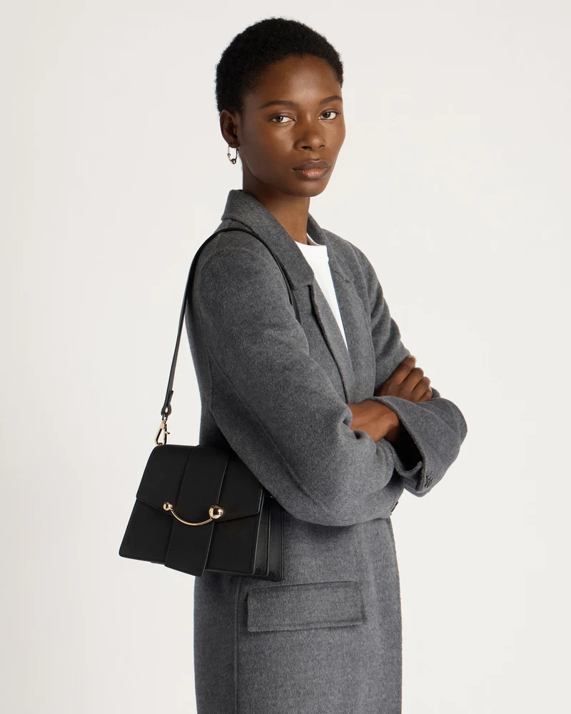 Box Crescent - Black