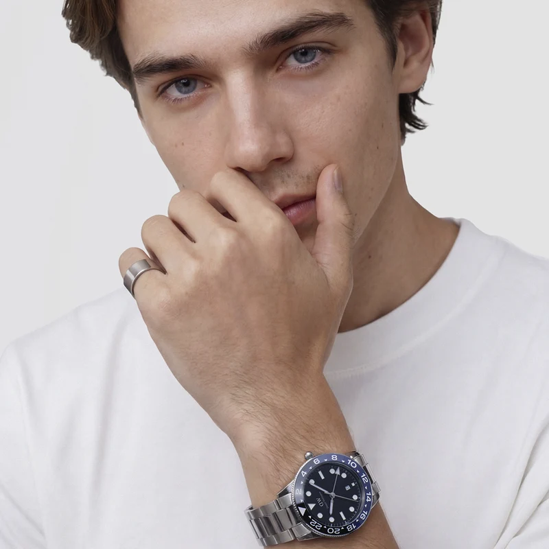 Daniel Wellington Iconic Link Schwarz Blaue Keramiklünette Herren Uhr DW00100921