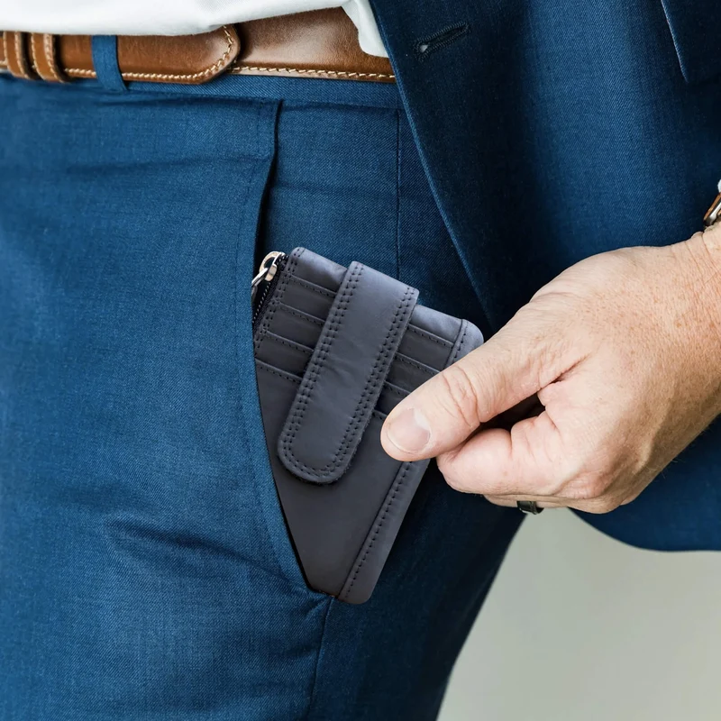 Reed Schlüsselmäppchen für Autoschlüssel mit Kartenfach Schlüsseletui Leder