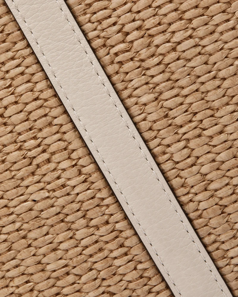 Lana Hobo - Vanilla/Natural Raffia