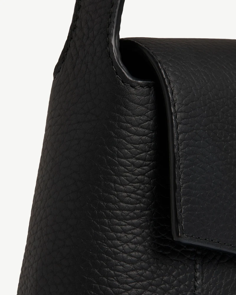 Mosaic Shoulder - Black