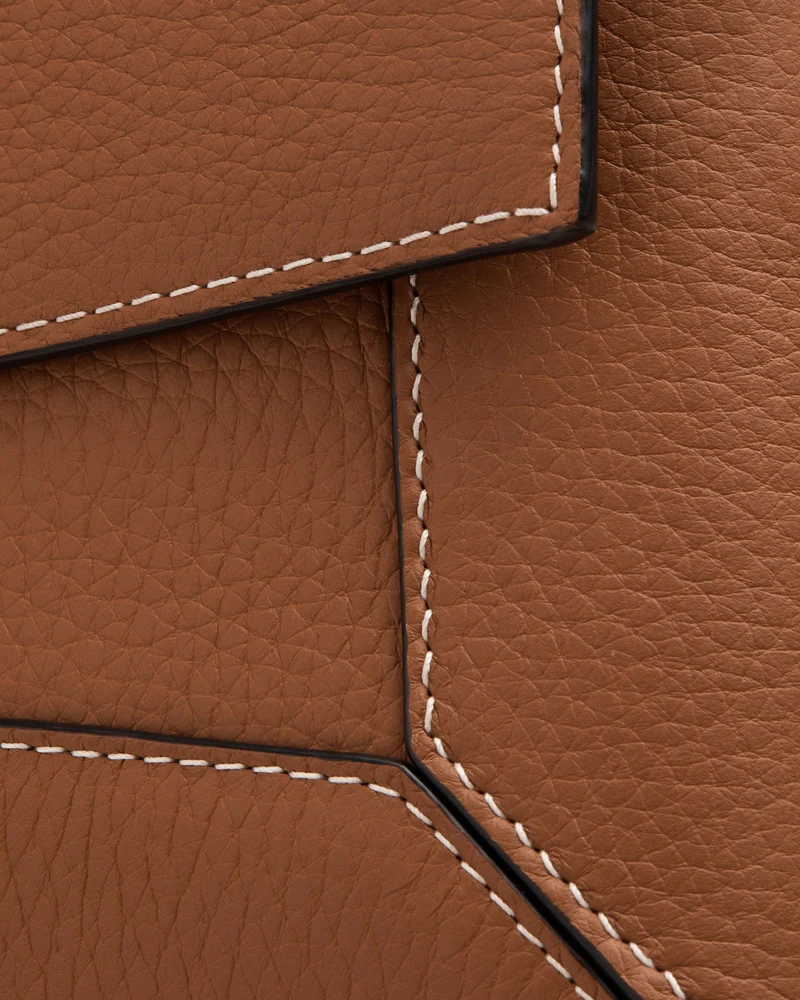 Mosaic Shoulder - Tan