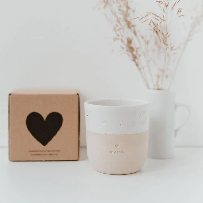 Handgefertigter Becher Mama