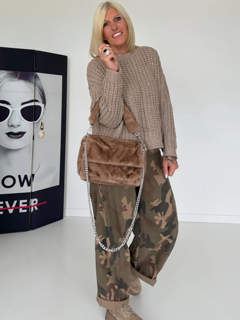 Kleine Tasche in Felloptik - taupe