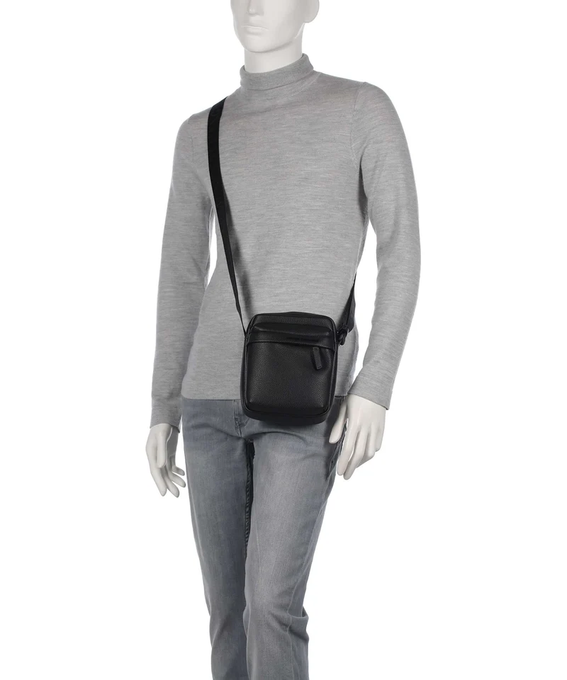 Armani Exchange Max Umhängetasche black