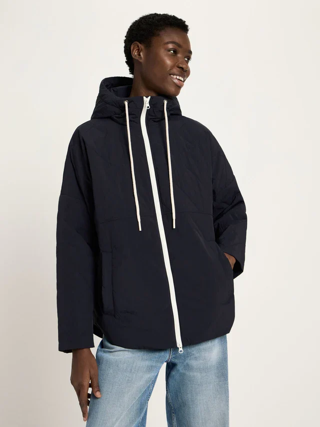 Leicht wattierte Jacke Onyx