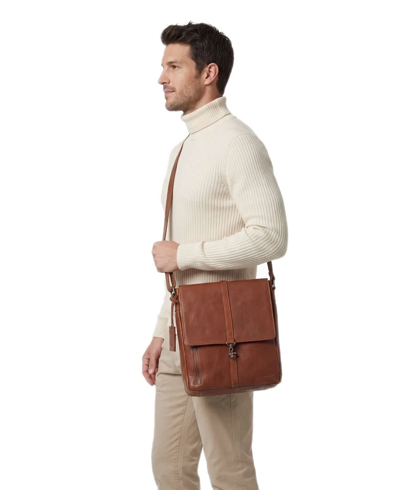 Burkely Antique Avery Schultertasche cognac