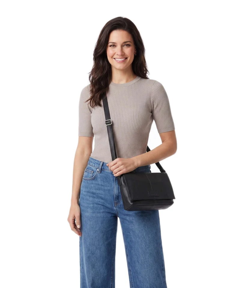 Burkely Soft Skylar Umhängetasche black