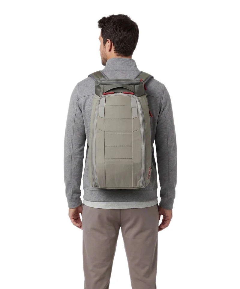 Db Hugger 25 Rucksack basil green