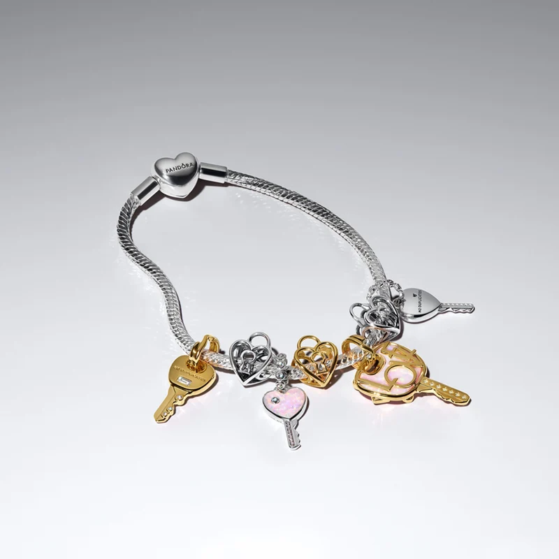 Pandora Moments 925 Sterling Silver Opalescent Heart Key Pendant 794427C01