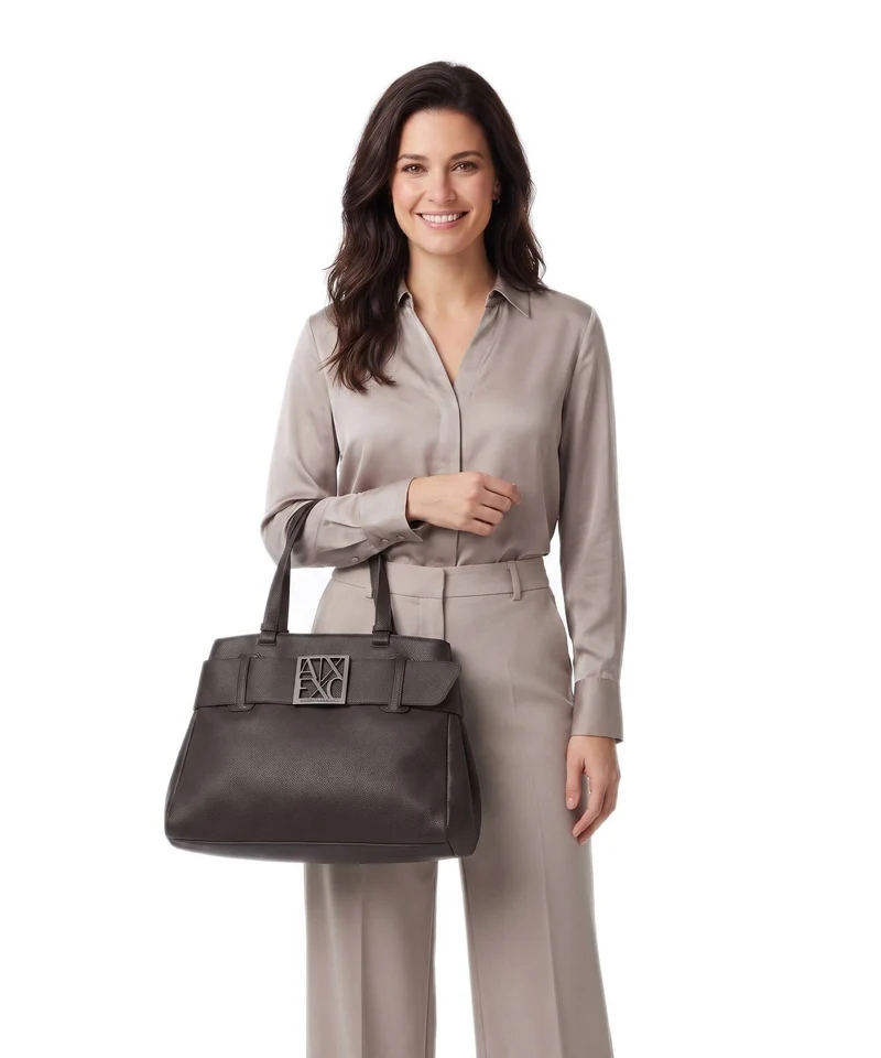 Armani Exchange Susy Soft Shopper antagonist