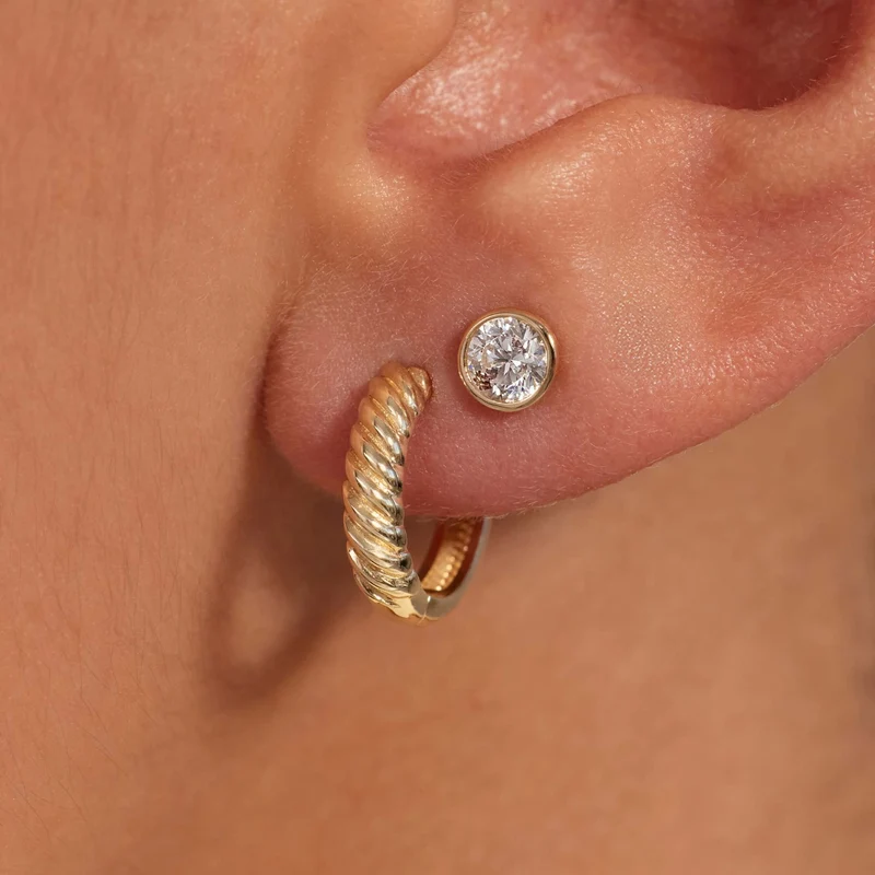 Beloro Jewels La Rinascente Milou 9-karätige Goldreifen-Ohrringe BO360106