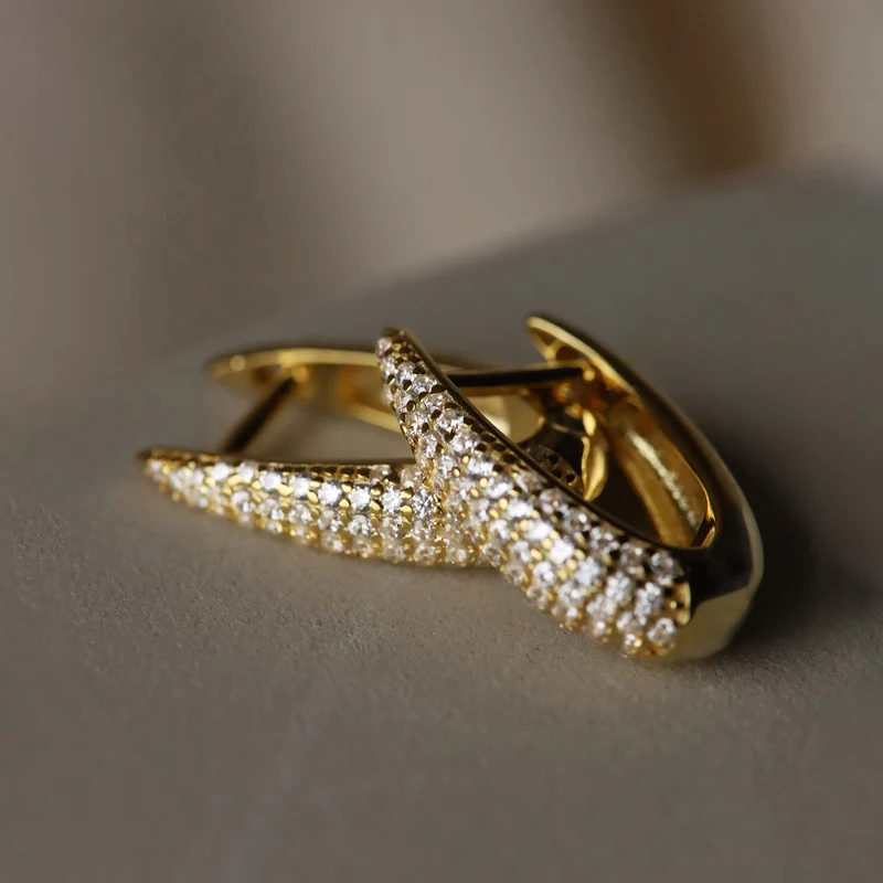 Karma 925 Sterling Silberen Goldfarbene Zirkonia Oval Creolen M3214GP