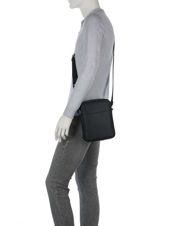 BOSS Crosstown Umhängetasche black