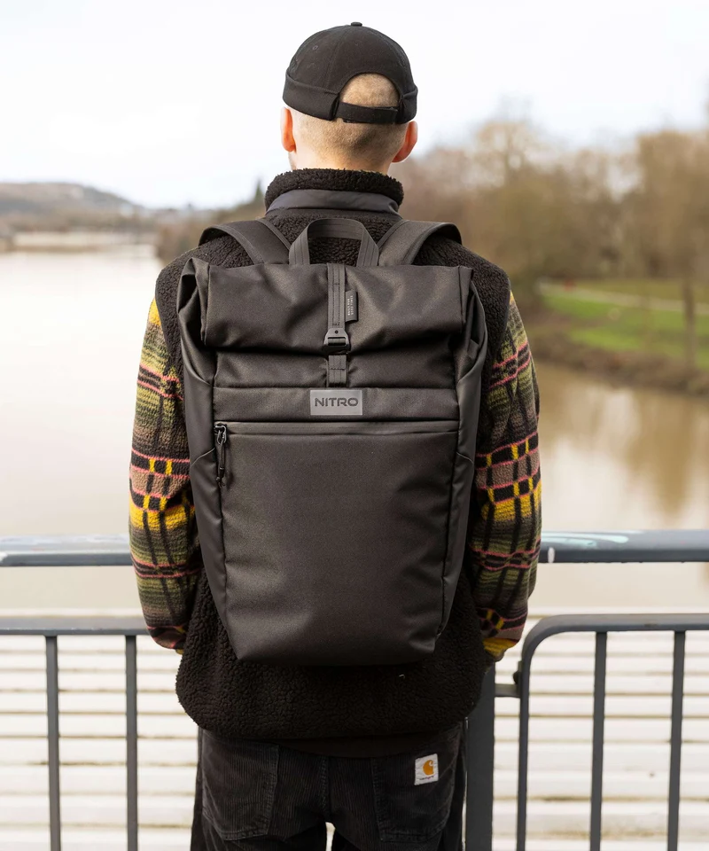 Nitro Cosmo 26 Rolltop Rucksack black out