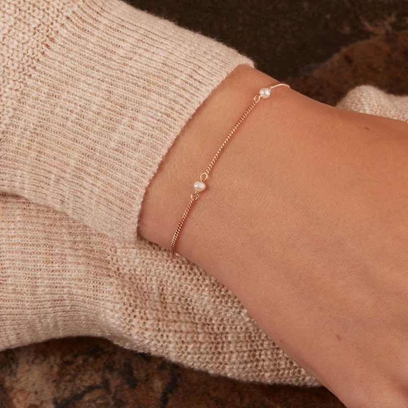 Karma 925 Sterling Silber RoséGoldfarbene Tiny Pearls Armband 94126RP (Länge: 16.50 - 19.00 cm)