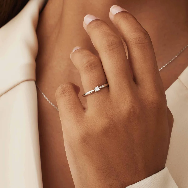 Isabel Bernard De la Paix Celesse 14 Karat | Weißgold Ring | Diamant 0.07 Karat | IBD330005-54