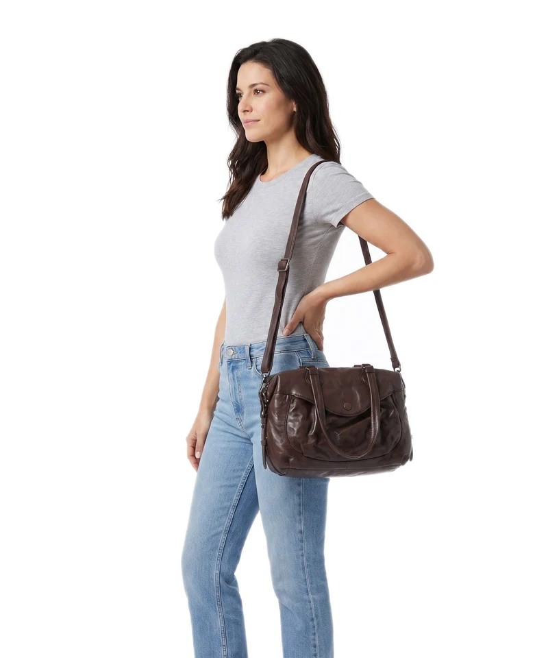 Aunts & Uncles Grandma's Luxury Club Mrs. Churro Schultertasche coffee bean