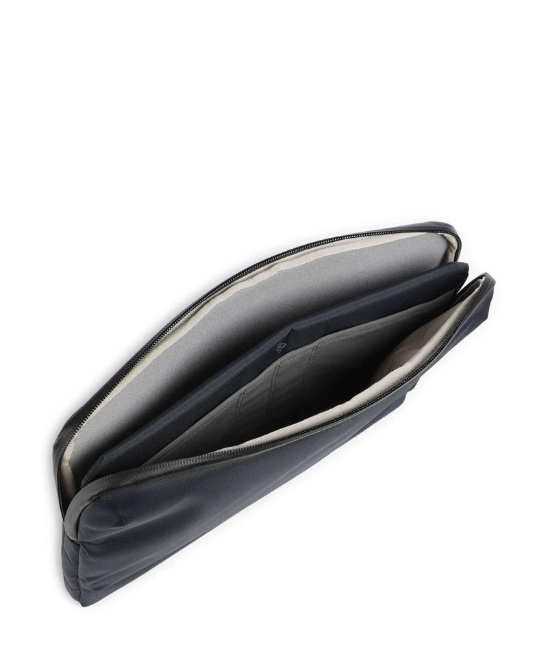 Bellroy Caddy Laptophülle night sky