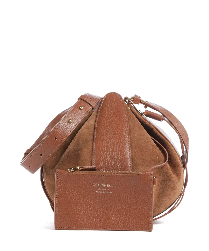 Coccinelle Boom Bucket Handtasche cognac
