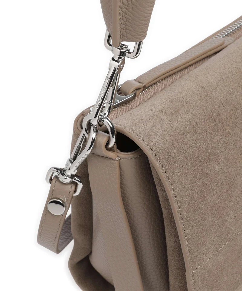 Coccinelle Boheme Suede Schultertasche warm taupe