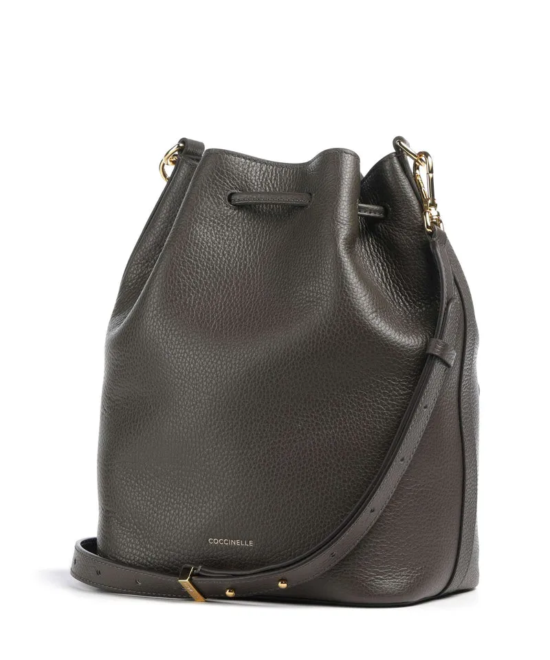 Coccinelle Beat Generation Bucket Handtasche fango