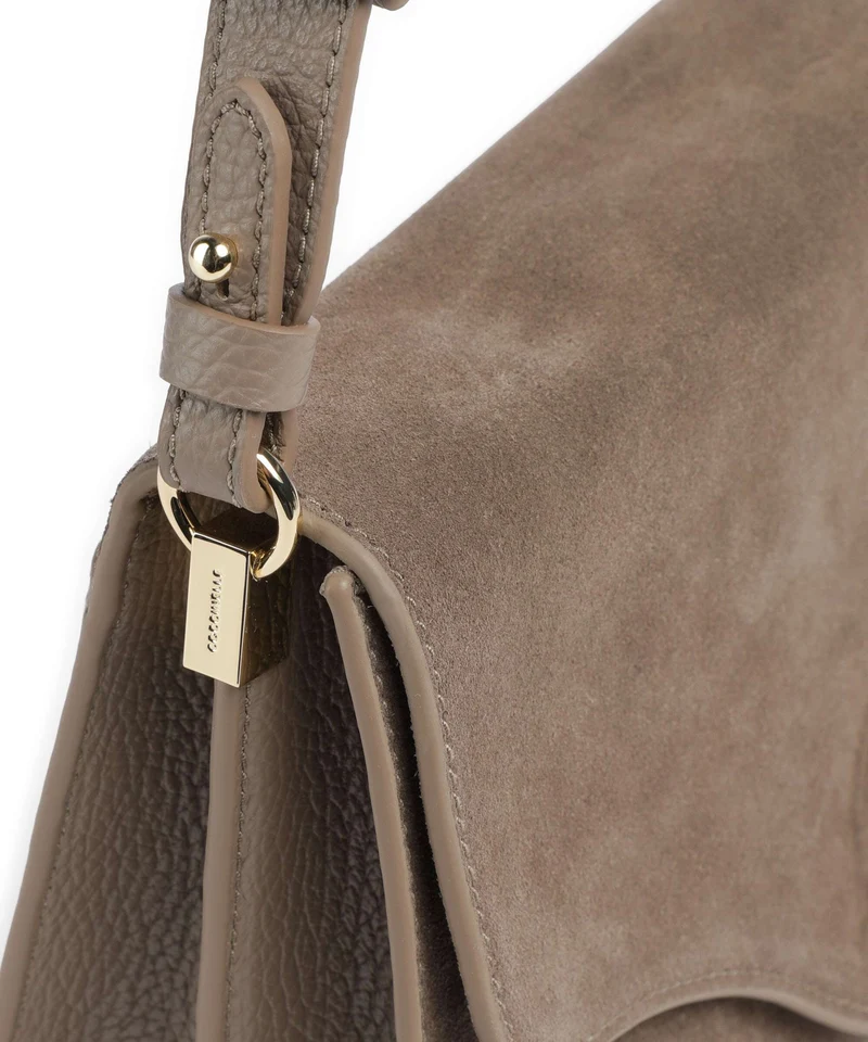 Coccinelle C-Me Softy Suede Schultertasche warm taupe