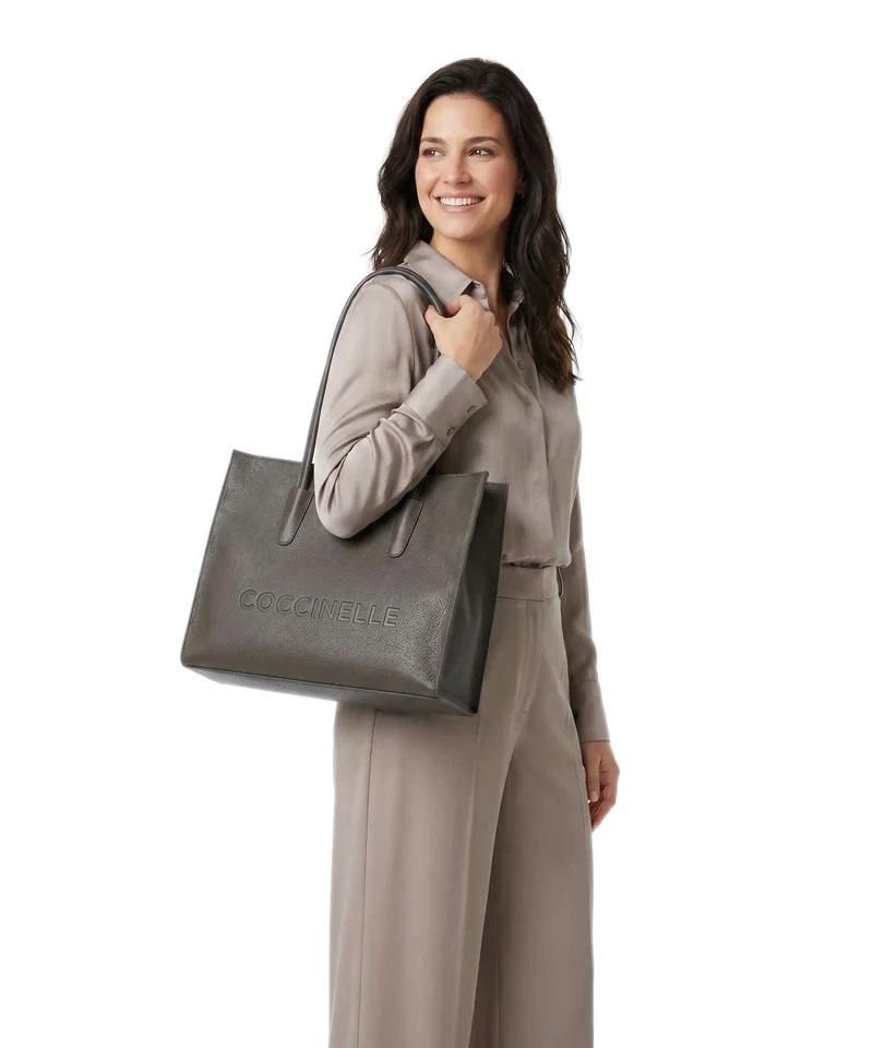 Coccinelle Myrtha Shopper fango