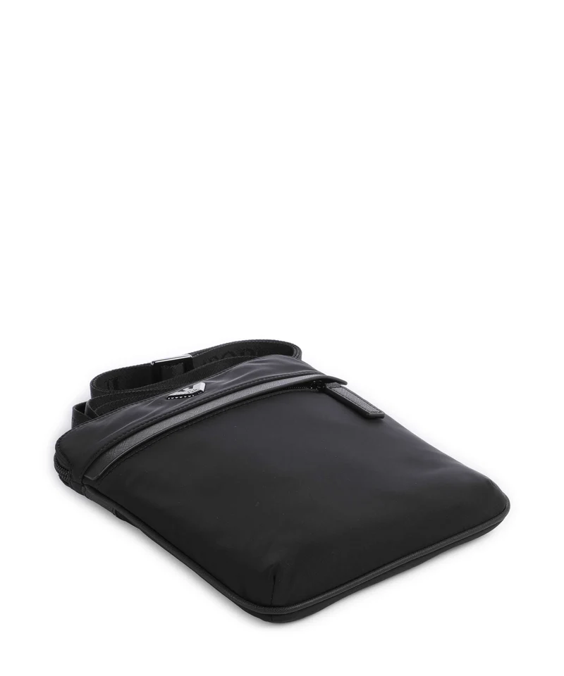 Emporio Armani Nylon Recycled Umhängetasche black beauty