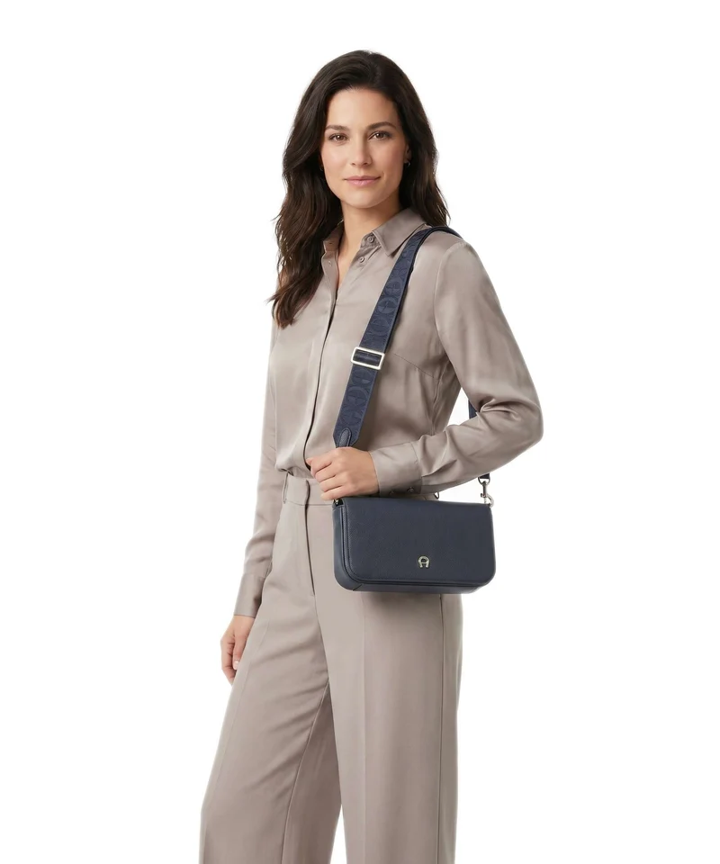 Aigner Zita S Umhängetasche cosmic blue
