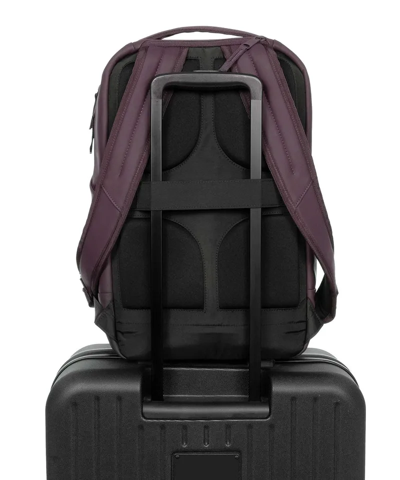 Eastpak CNNCT Tecum Rucksack matte fig