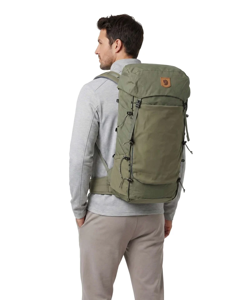 Fjällräven Kajka X-Lätt 45 M/L Trekkingrucksack green