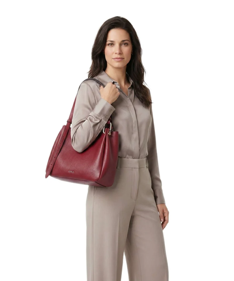 Furla Nuvola M Beuteltasche ciliegia
