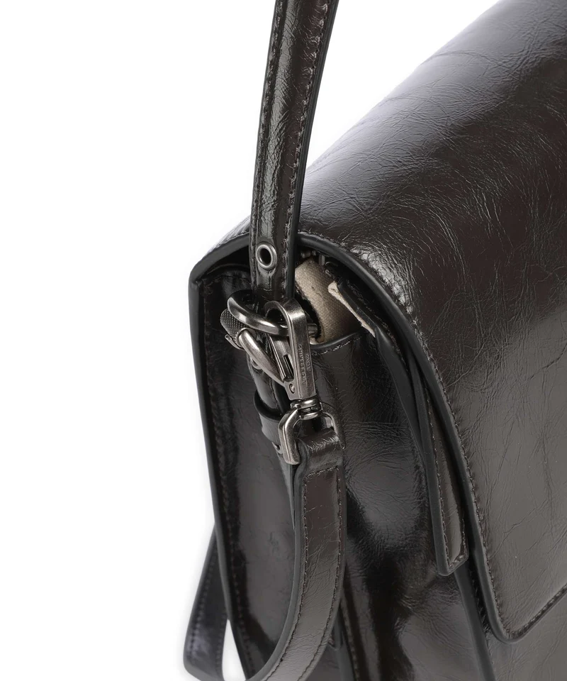 Liebeskind Audrey Recycled Lack Distressed M Schultertasche deep soil